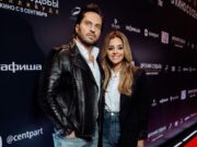 Меня не надо любить: Жена Александра Реввы отказалась комментировать отношения со свекровью