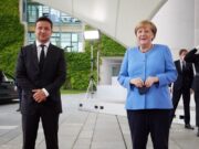 Меркель неожиданно обвинила Польшу и Прибалтику в начале СВО