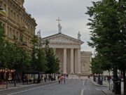 Министр обороны Литвы уходит в отставку