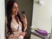 Неистово худею: Экс-супруга Константина Ивлева набрала на фоне развода 11 килограммов