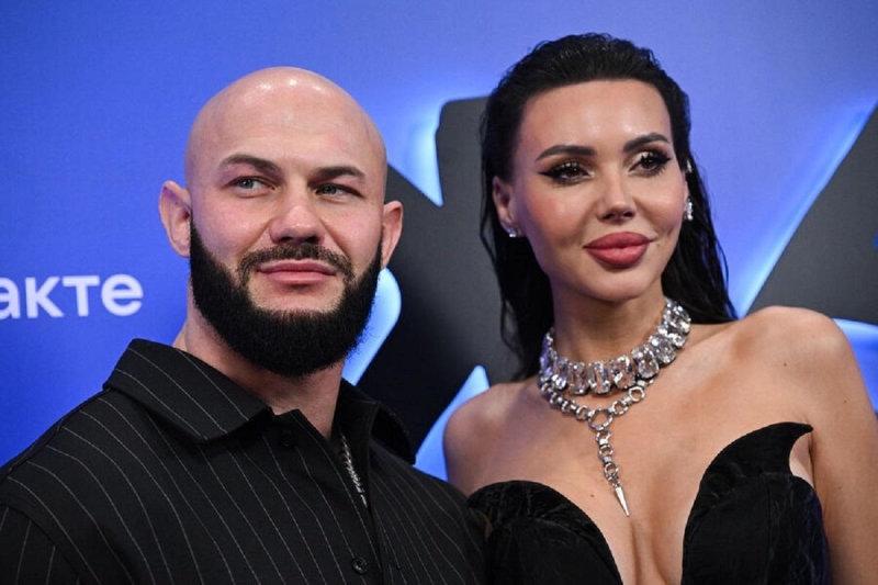 Оксана Самойлова впервые высказалась о разводе с Джиганом