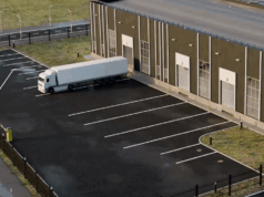 Как правильно и где выбрать землю под склад: полное руководство