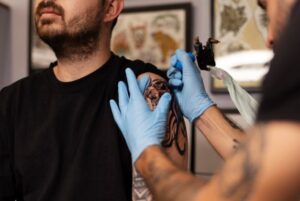Курсы тату: особенности обучения и значение профессиональной подготовки