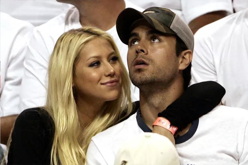 Энрике Иглесиас и беременная Анна Курникова готовятся к «хаосу» в семье