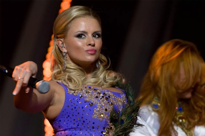 «Криворукий врач»: Семенович рассказала об операции по уменьшению груди