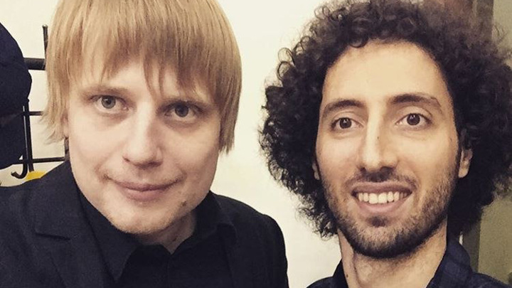 Лишенные гражданства РФ комики Комиссаренко и Романов сохранили ИП в России - Новости на Вести.ru