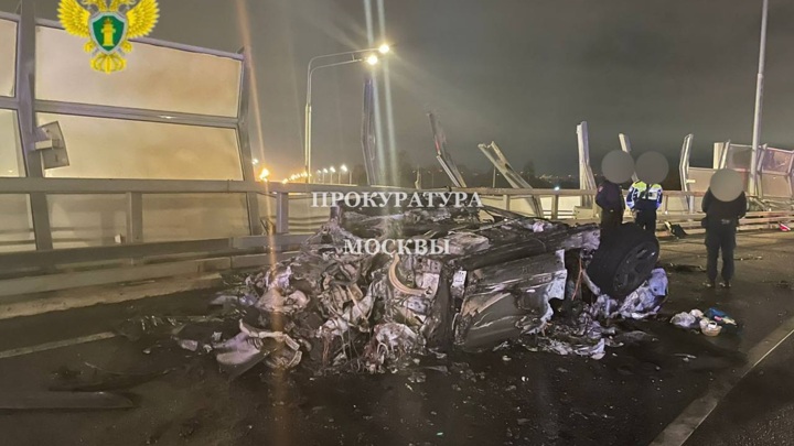 Mash: криптобизнесмен Александр Долгих погиб в ДТП за рулем Lamborghini - Новости на Вести.ru