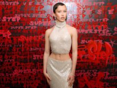 Она ничего плохого не делает: Юлия Пересильд раскритиковала хейтеров дочери