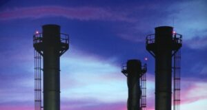 ОПЕК+ проведет заседание в режиме видеоконференции