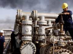 Reuters: «Лукойл» объявил форс-мажор на месторождении в Ираке из-за санкций — Новости на Вести.ru