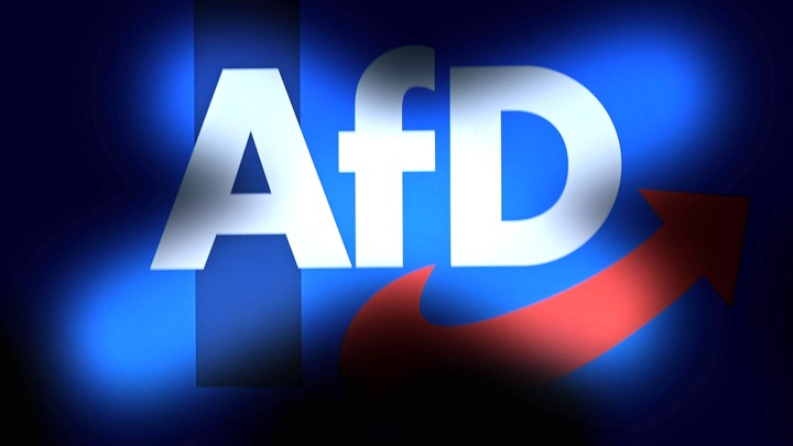 SZ: поездка депутатов АдГ в Сочи вызвала полемику внутри партии - Новости на Вести.ru